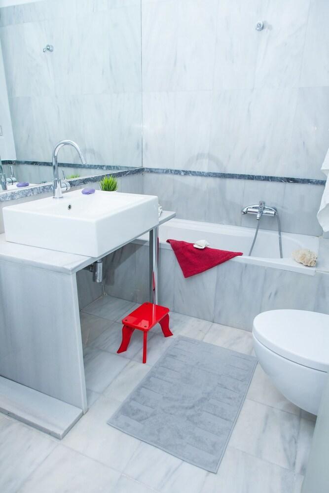 Venus Boutique Apartment Next To Athens Museum מראה חיצוני תמונה